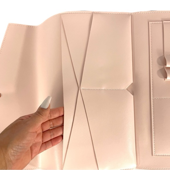 Glass Ladder & Co. Megan Portfolio Clutch - Picture 6 of 12